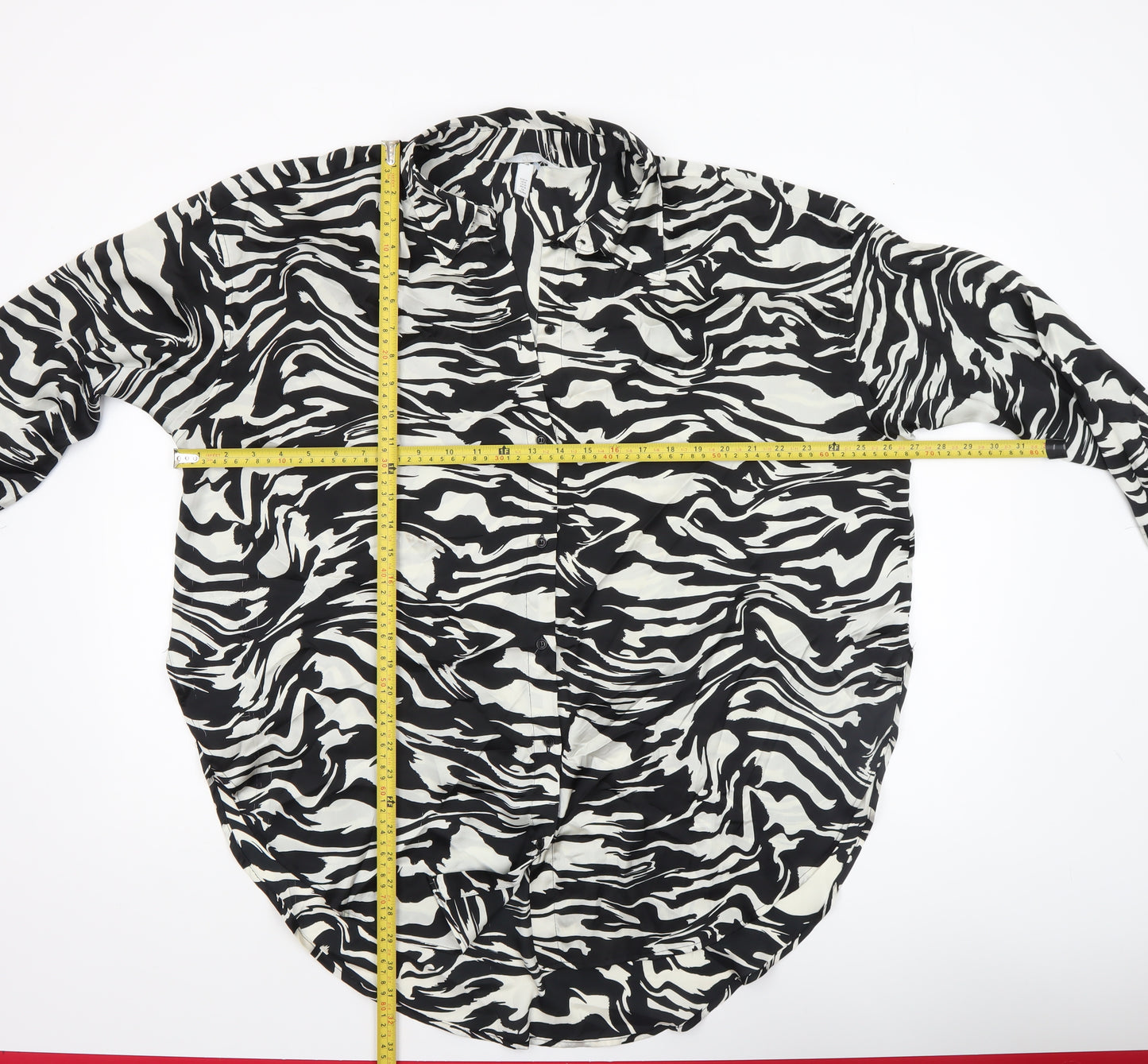 H&M Women’s Black White Animal Print Button-Up Shirt Size 12