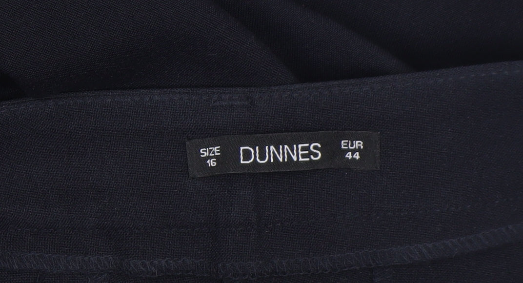 Dunnes Women’s Black Cropped Straight Leg Trousers Size 16