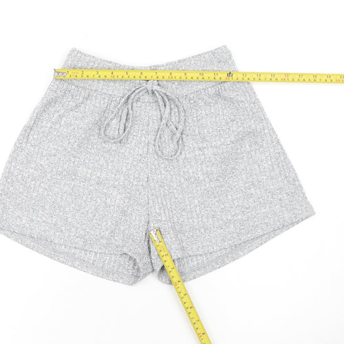 Bershka Women’s Grey Knit Sweat Shorts Size 8 Regular Fit