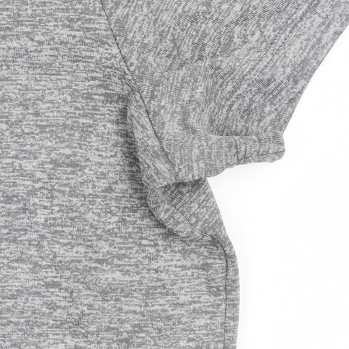 Under Armour Men Grey V-Neck Athletic Fit T-Shirt Size M