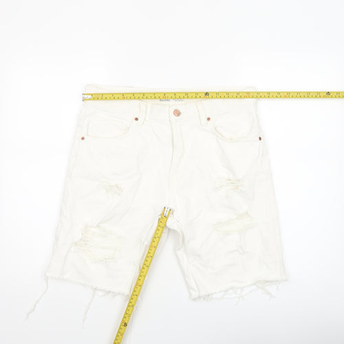 Bershka Men's White Distressed Denim Shorts Size M 31in Casual Summer