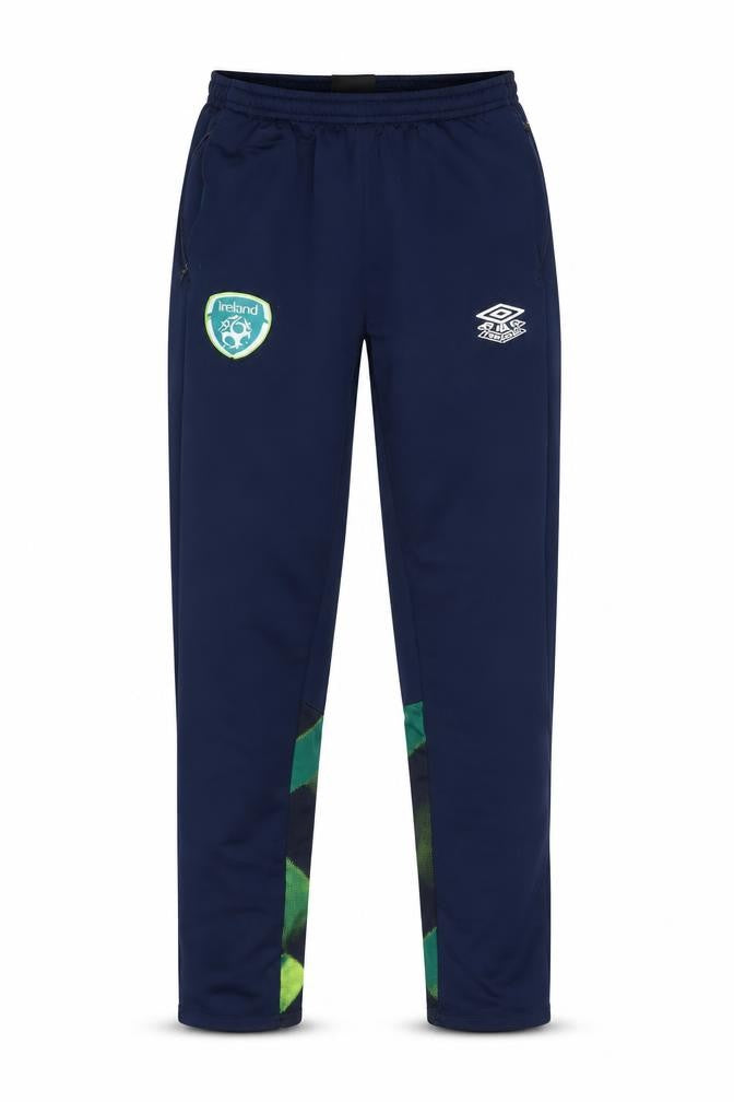 Umbro Boys Blue Ireland Football Jogger Trousers 13 Years 158cm