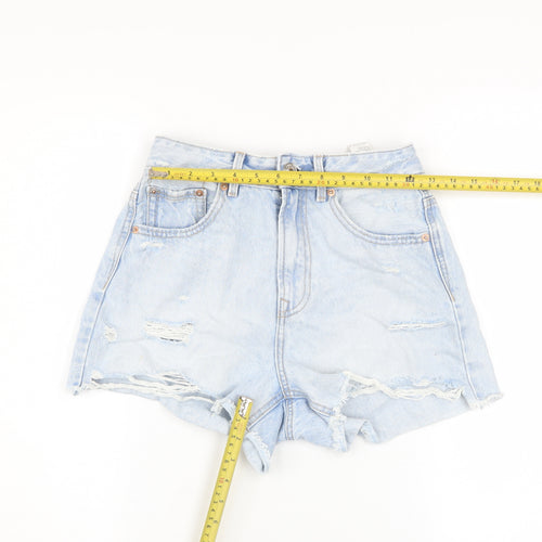 Stradivarius Women Blue Size 8 High Rise Cut-Off Denim Shorts