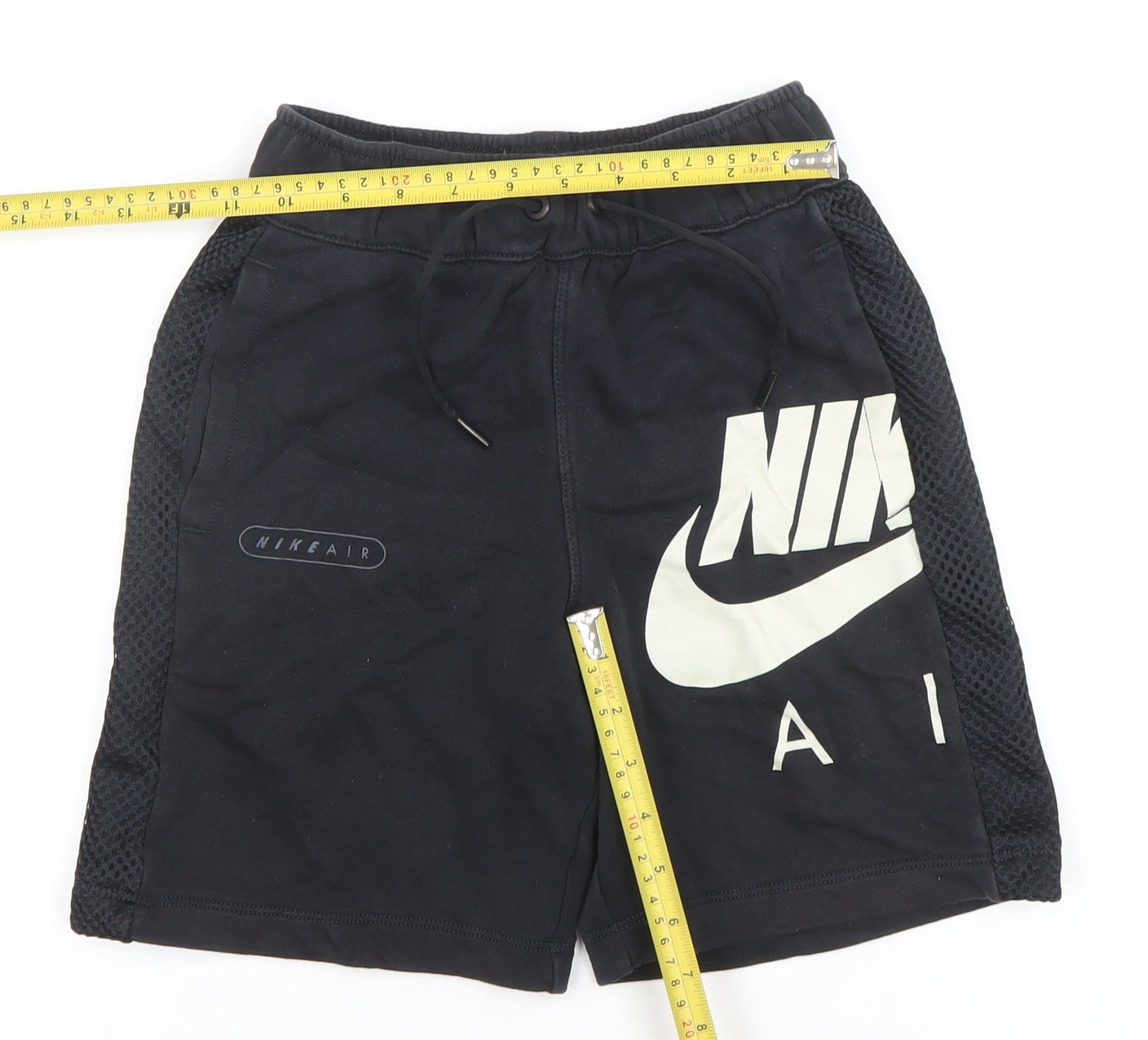 Nike Boys Black Athletic Shorts 10-11 Years Drawstring Breathable Activewear