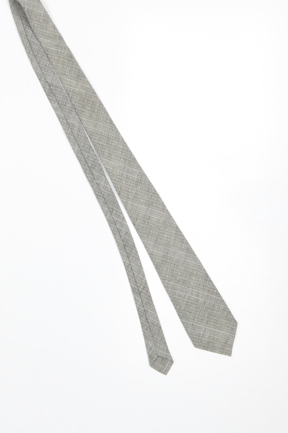 Carnaval de Paris Men's Grey Striped Pure Silk Tie Slim Style