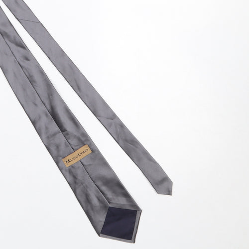 Milano Uomo Men's Grey 100% Silk Pointed Tie One Size Classic Style
