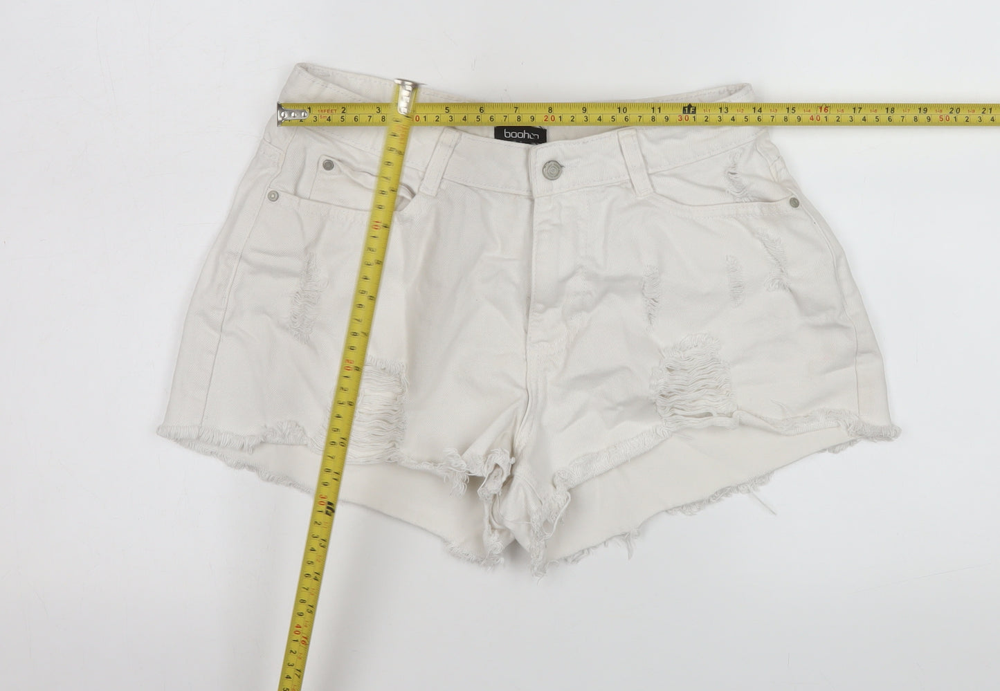Boohoo Women White Cut-Off Denim Shorts Size 8 Distressed Frayed Hem