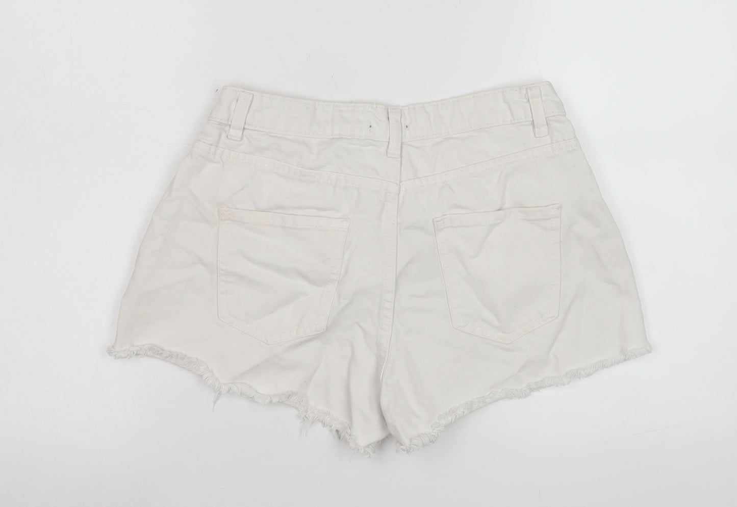 Boohoo Women White Cut-Off Denim Shorts Size 8 Distressed Frayed Hem
