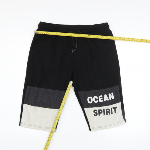 Team Spirit Men Black Colourblock Athletic Shorts L 87cm