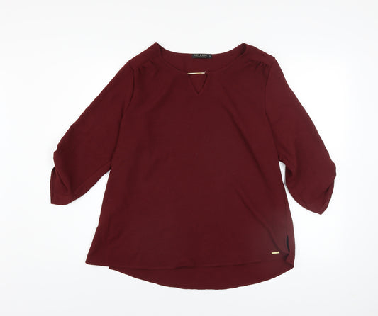 Body & Soul Women's Red 3/4 Sleeve V-Neck Blouse Size M