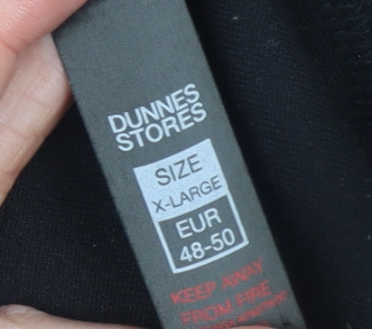 Dunnes Stores Men’s Black Fleece Half Zip Pullover Sweatshirt XL