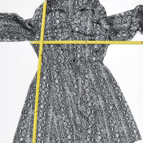 Emily & Me Women’s Grey Animal Print Shirt Dress Size 8