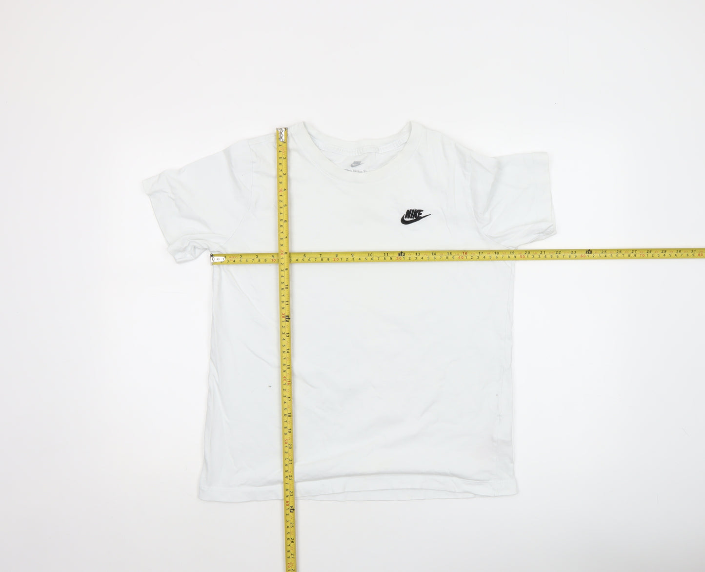 Nike Boys White Crew Neck Short Sleeve Cotton Sports T-Shirt Size 158cm XL