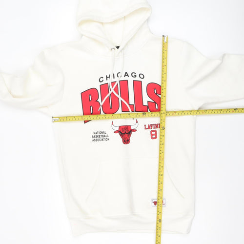 NBA Men's White Chicago Bulls Hoodie Small Pullover Fleece