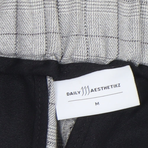 Daily Aesthetikz Men's Grey Check Slim Trousers M Polyester Viscose Blend