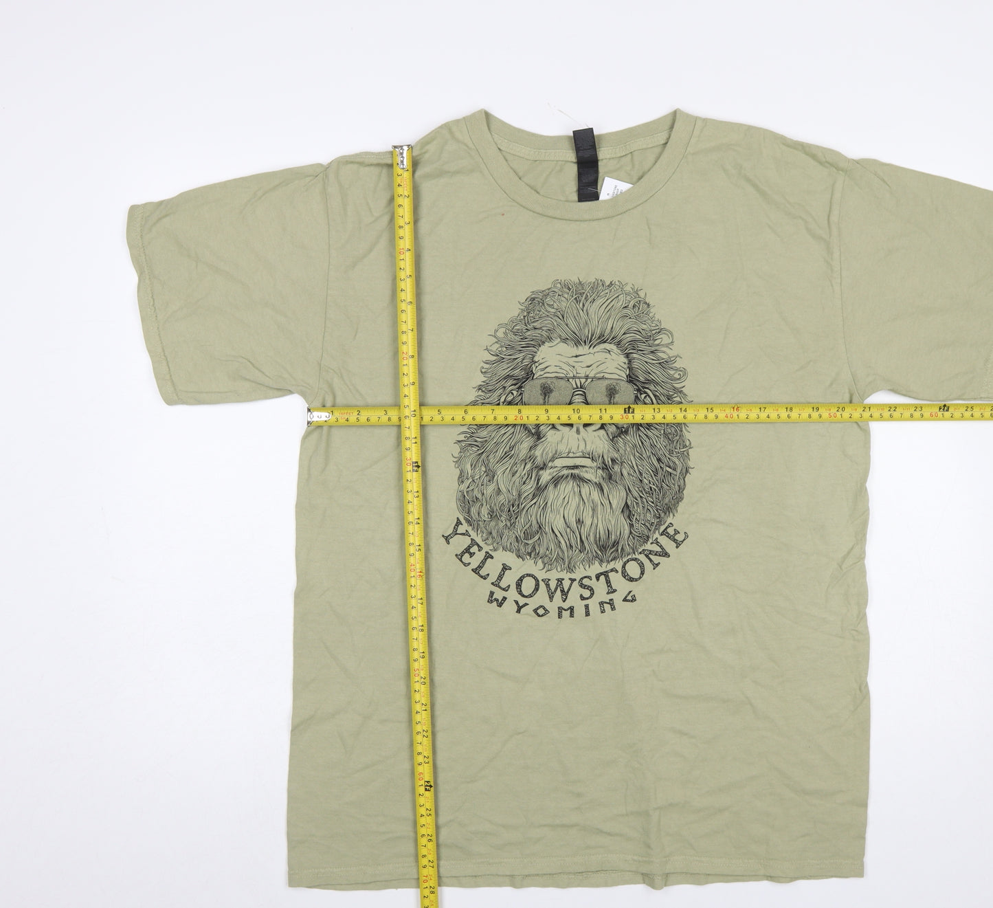 Gildan Men's Beige Yellowstone Wyoming Graphic Cotton T-Shirt L