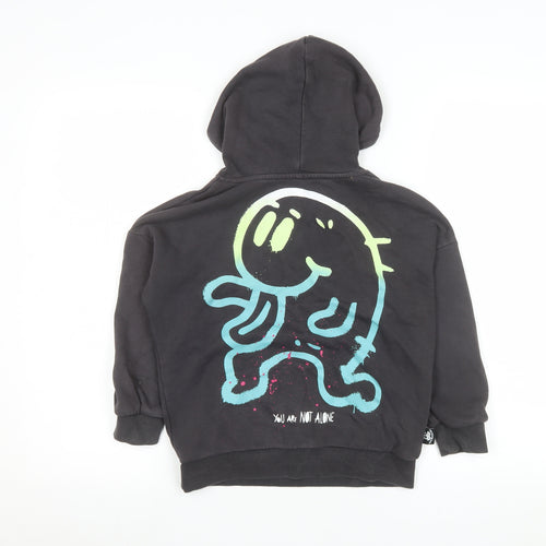 Marks and Spencer Girls Black Pullover Hoodie 6-7 Years Graphic Print Fleece