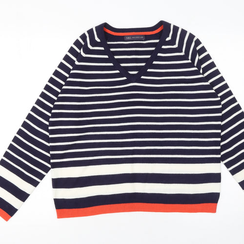Marks and Spencer Women’s Blue Striped Acrylic V-Neck Jumper Size 14