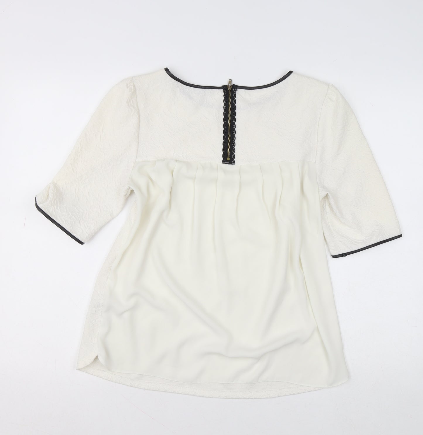 Dunnes Women’s Ivory Short Sleeve Textured Blouse Size 12