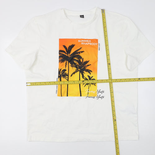 Manfinity Men’s White Summer Rhapsody Graphic Print T-Shirt XXL