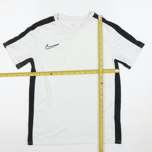 Nike Boys White Dri-FIT Mesh Sports T-Shirt Size 10-11 Years