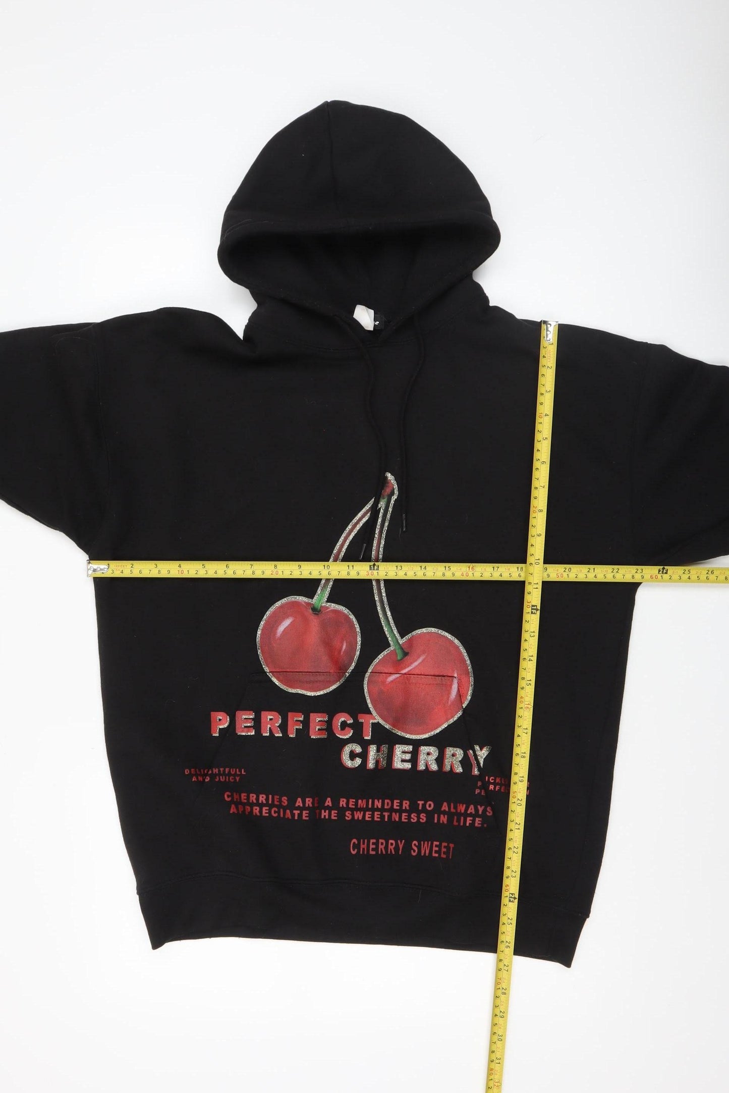 Stylewise Men’s Black Pullover Hoodie M Cherry Graphic Print