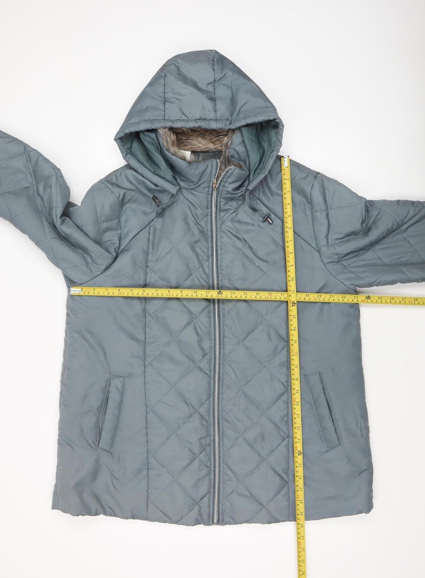 Anne de Lancay Women’s Grey Quilted Hooded Puffer Coat Size L