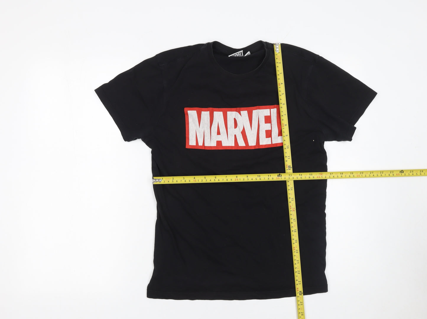 Marvel Men’s Black Avengers Logo Graphic T-Shirt M Regular Fit