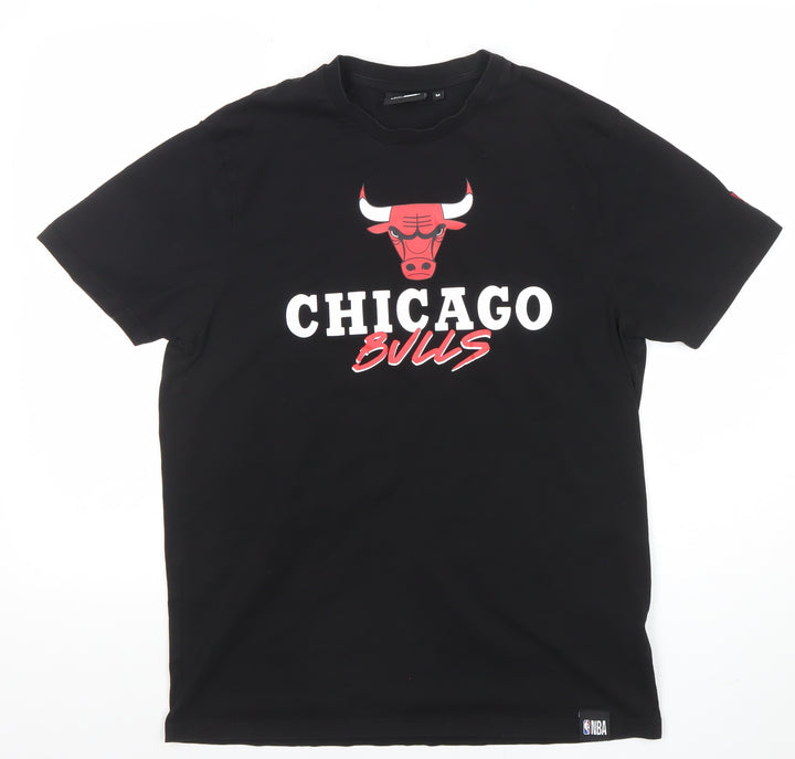 New Era Men’s Black Chicago Bulls Crew Neck Short Sleeve T-Shirt M