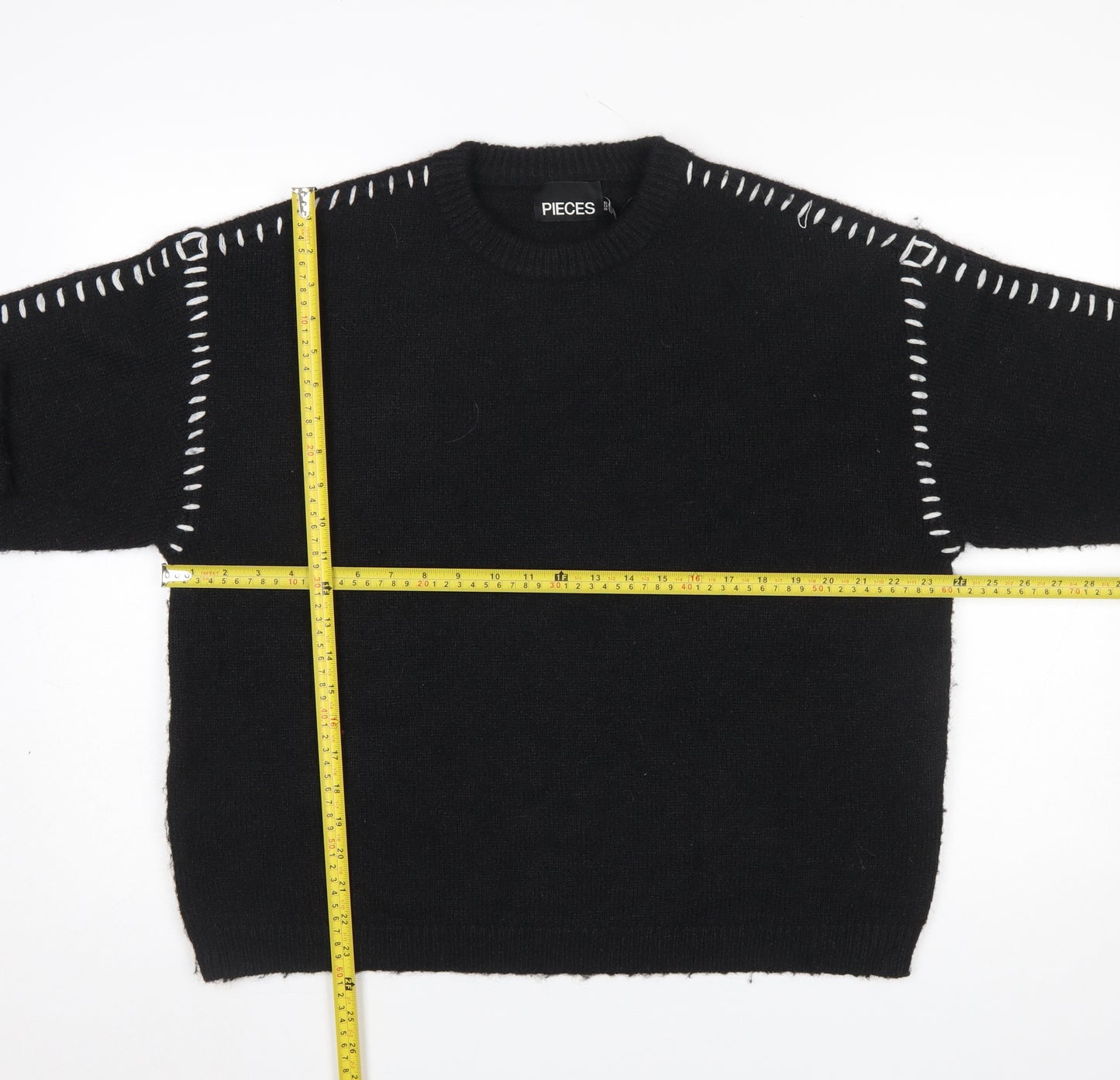Pieces Women’s Black XL Crew Neck Knit Jumper with White Stitch Detail