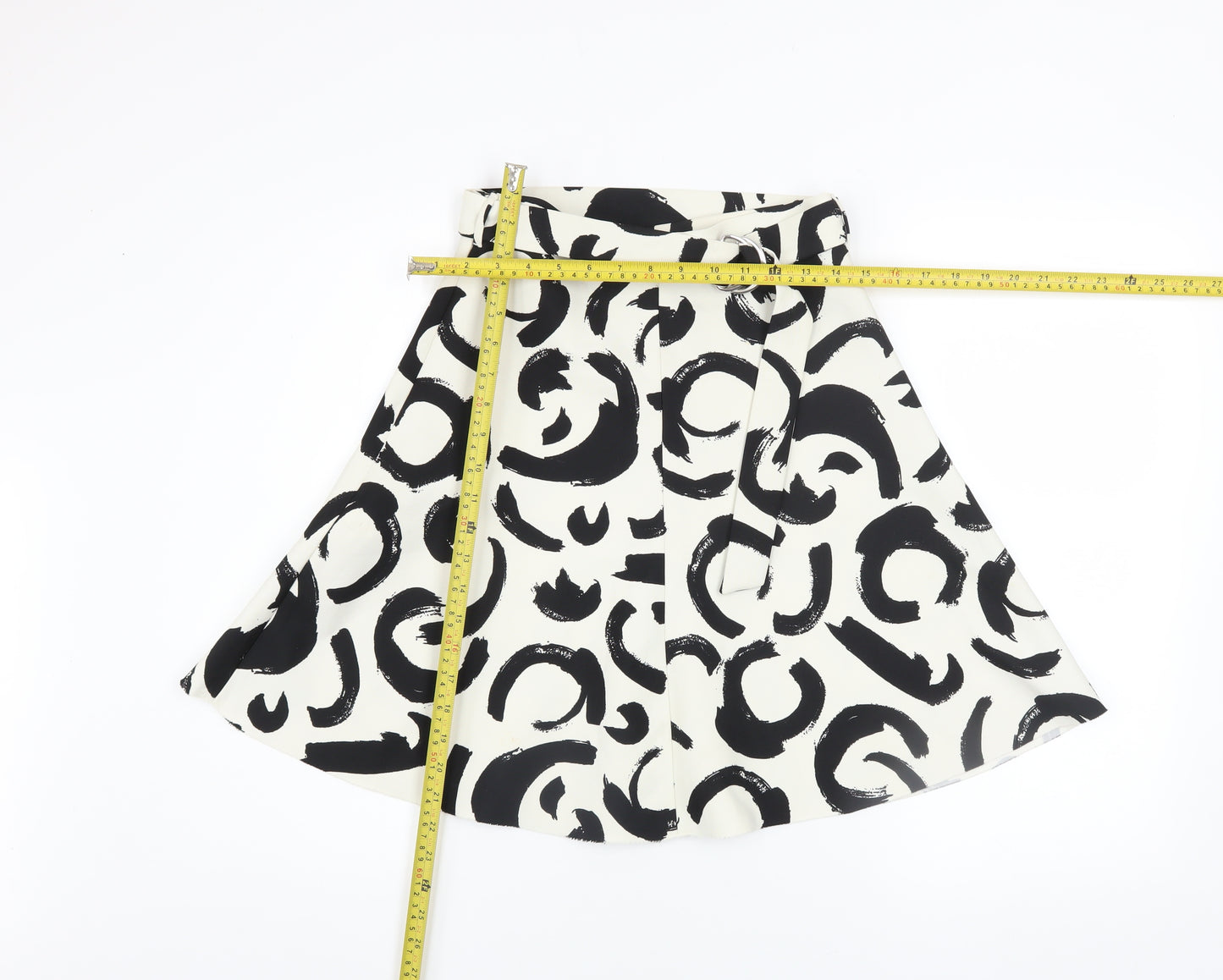 Zara Women Black White A-Line Knee Length Printed Skirt Size S