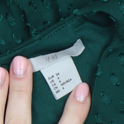 H&M Women Green Ruffle Bell Sleeve Shift Dress Size 6