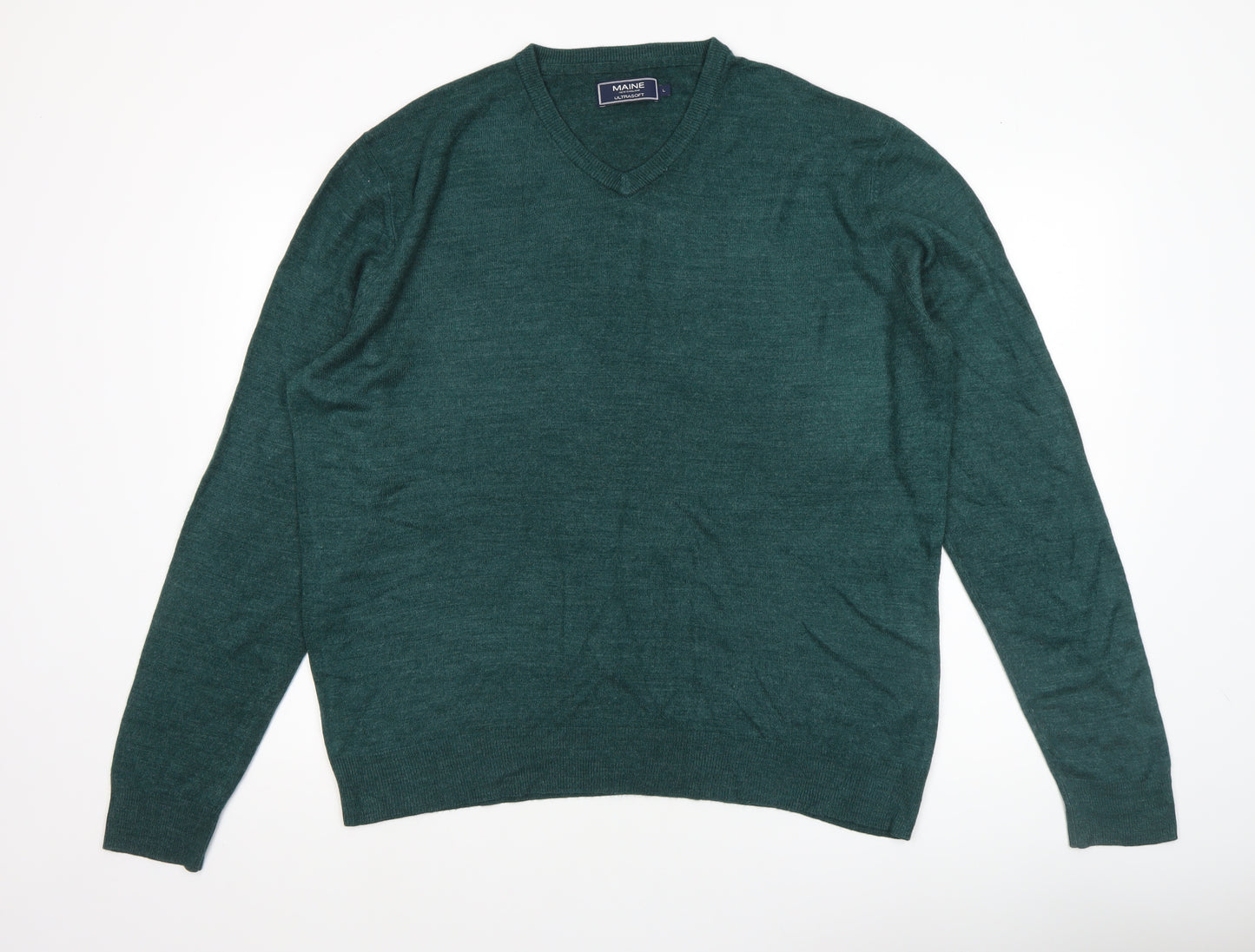 Maine New England Men’s Green V-Neck Acrylic Jumper Size L