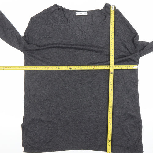 Gallery Womens Grey V-Neck Long Sleeve Basic Top XS