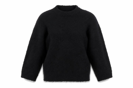 Front view of ASOS DESIGN Women's Black Relaxed Knit jumper, size S