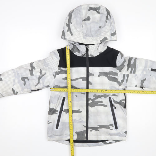 Marks and Spencer Boys Grey Camouflage Hooded Puffer Jacket 7-8 Years