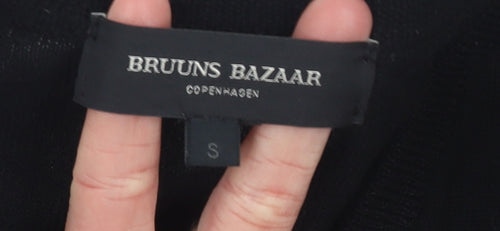 Bruuns Bazaar Men’s Black Merino Wool V-Neck Jumper Size S