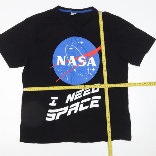 International Space Archives Men's Black NASA Graphic T-Shirt Size L