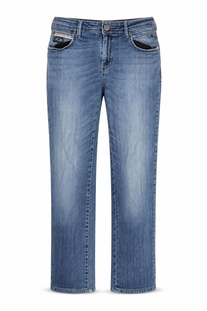 Front view of Wrangler Men's Blue Straight Regular Fit Denim Jeans, size 34