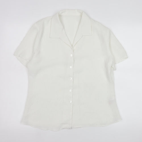 St. Bernard Women’s White Collared Short Sleeve Blouse Size 16
