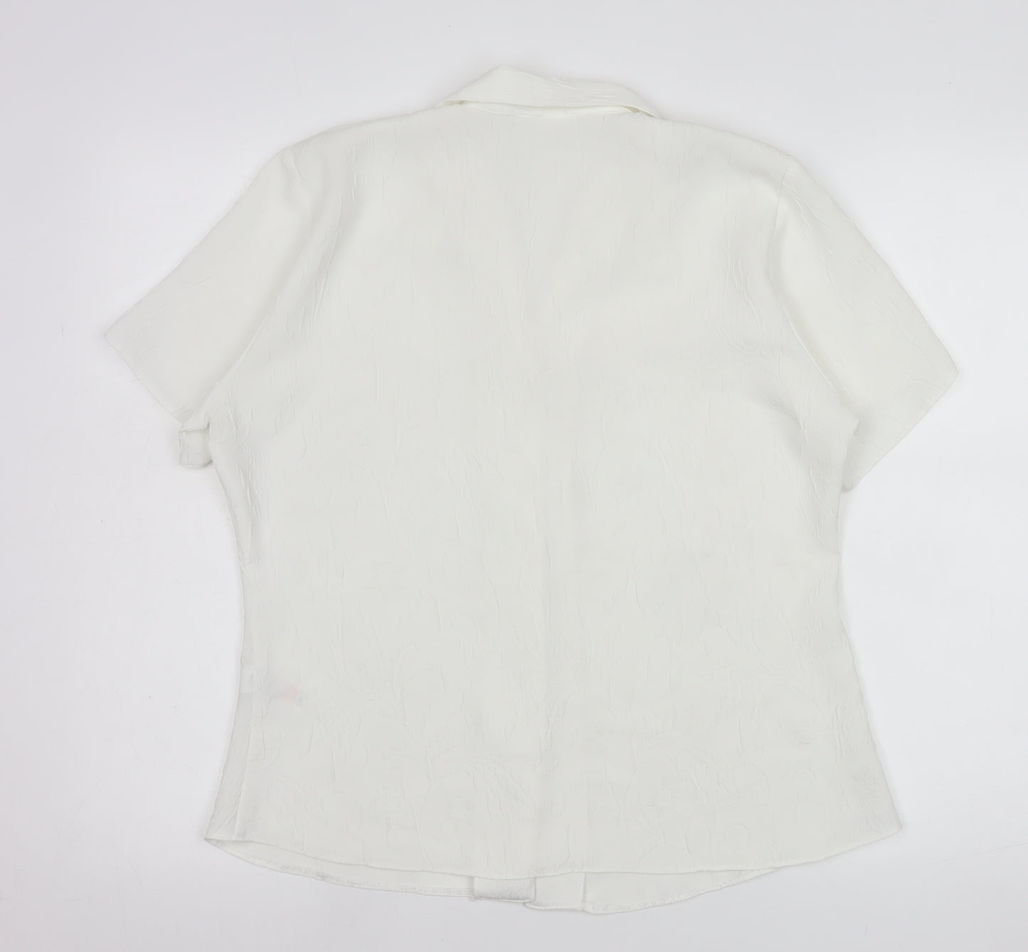 St. Bernard Women’s White Collared Short Sleeve Blouse Size 16