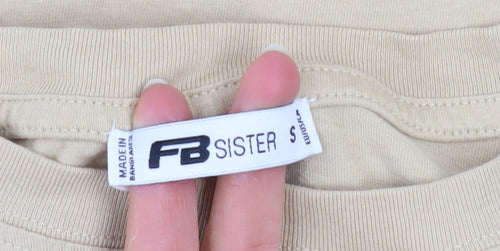 FB Sister Womens Beige Cropped T-Shirt S Relaxed Fit Graphic Top