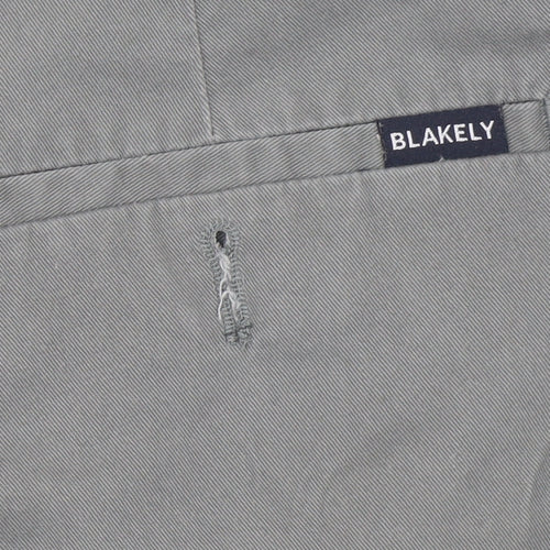 Blakely Men's Grey Chino Shorts Size Small Casual Summer