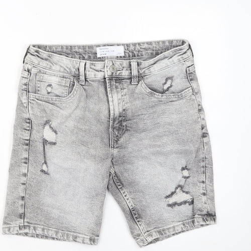 Bershka Men Grey Distressed Denim Shorts Size 30 Slim Fit Casual