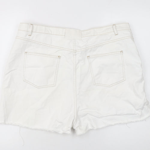 RE_STYLD Women’s White Cut-Off Denim Shorts Size 18 Cotton