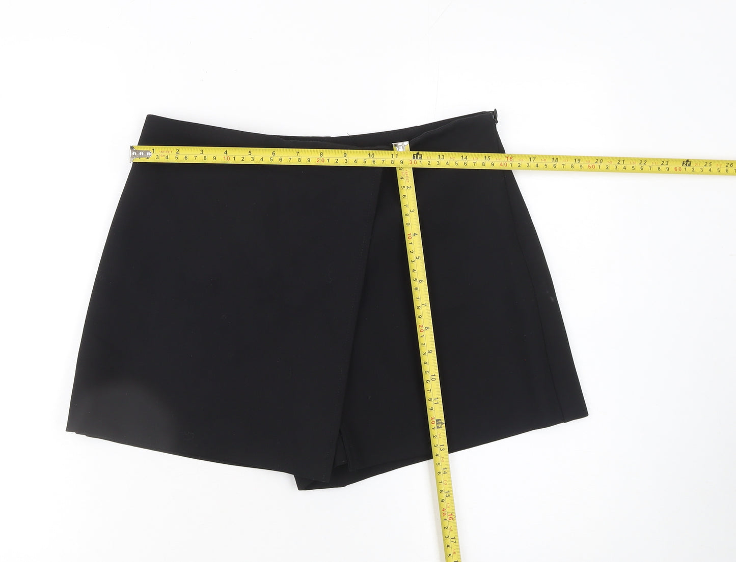 Zara Women Black Size 16 High Rise Wrap Shorts