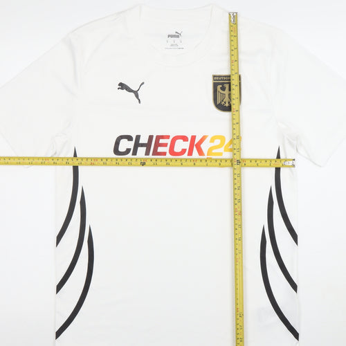 Puma Men's White Medium Football Jersey T-Shirt with Logo