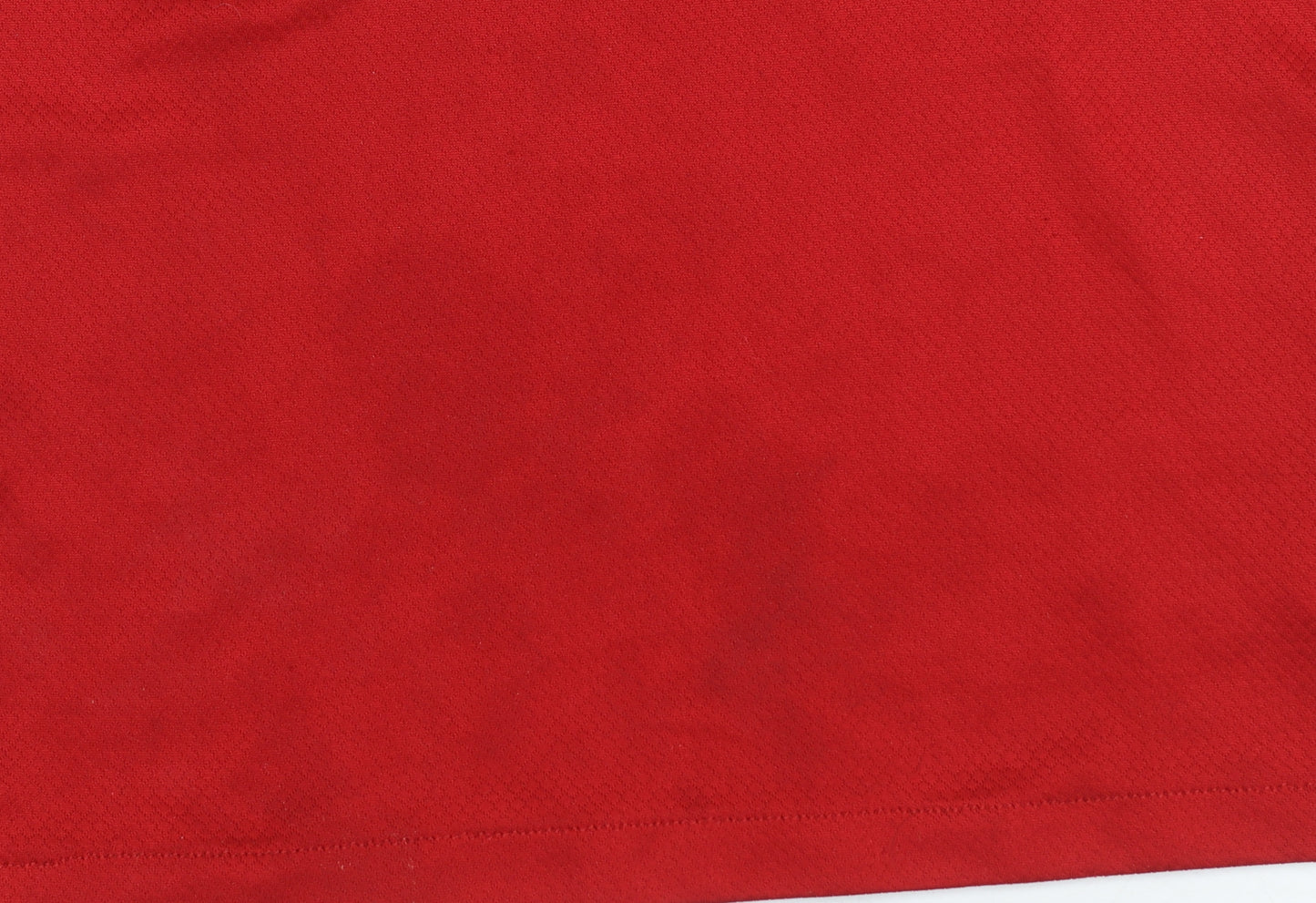 Nike Boys Red Liverpool FC Short Sleeve Sports T-Shirt 5-6 Years