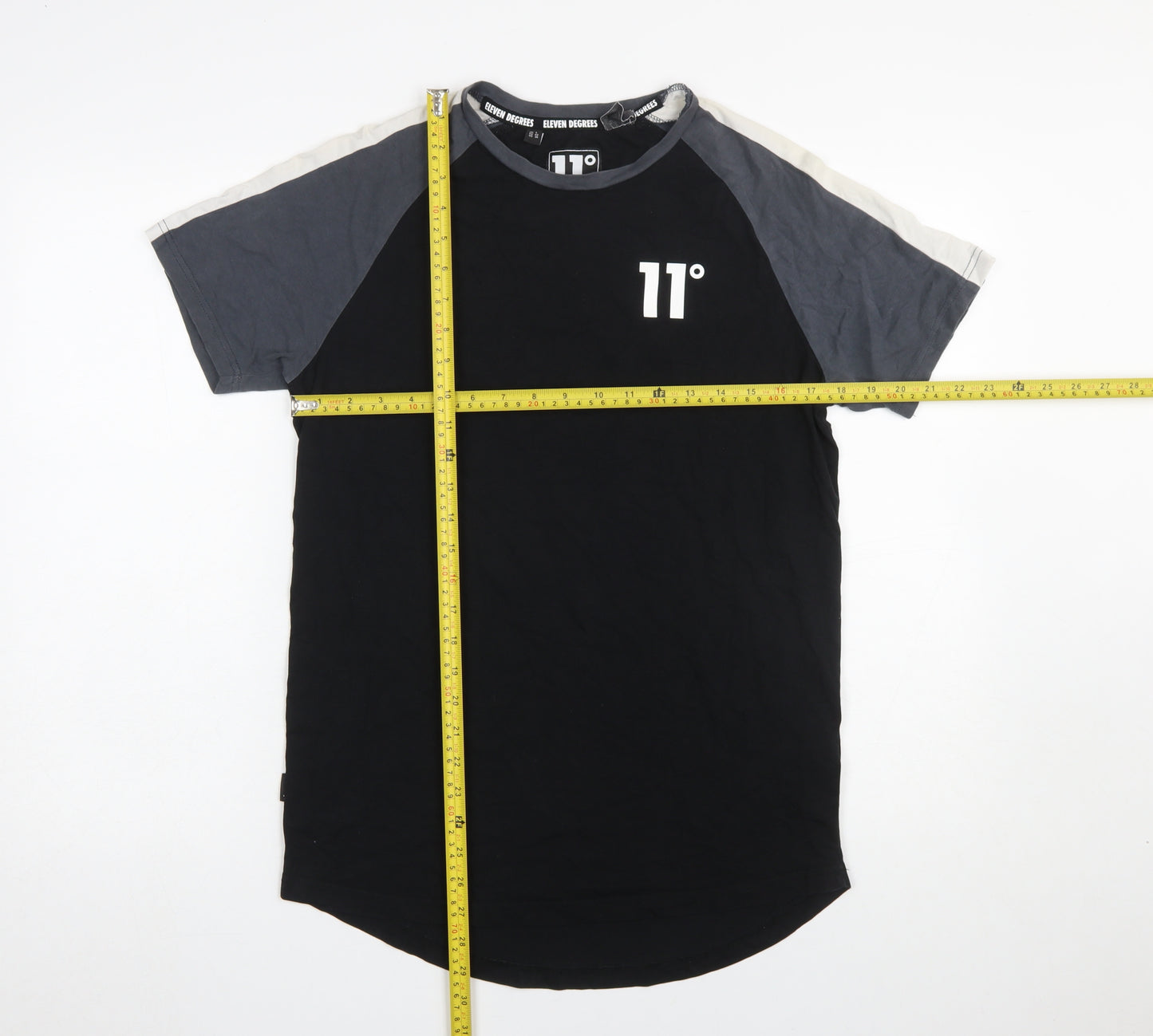 11 Degrees Men's Black Colourblock Slim Fit T-Shirt Size S