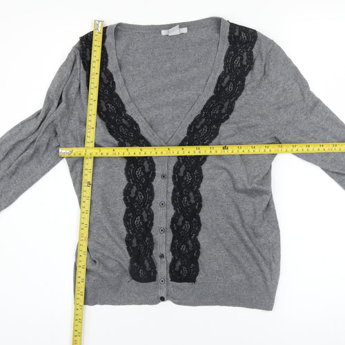 H&M Women’s Grey V-Neck Lace Trim Button Cardigan Size 8
